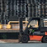 wynajem wózków widłowych a sezonowość